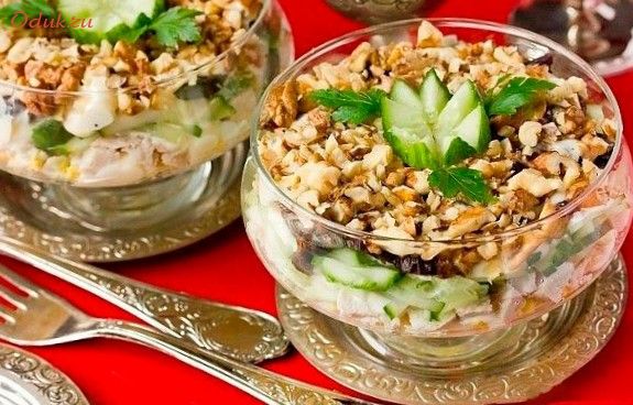 салат-коктейль, курицей