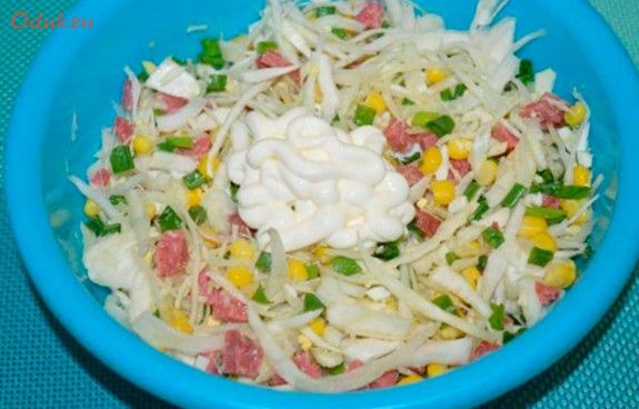 салат, колбасой, капуста