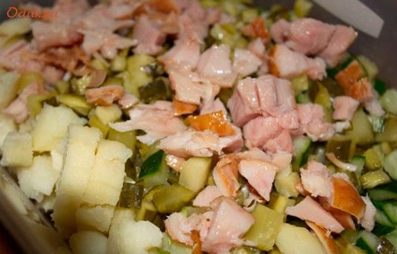 салат, пикантный, копченым