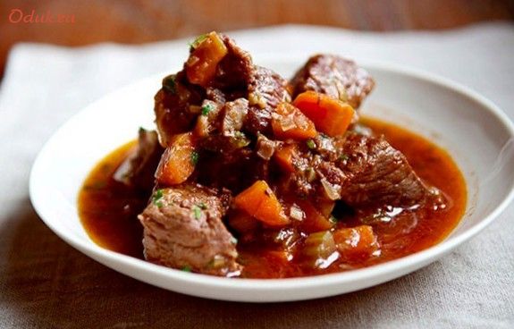 говядина, бургиньон, бекон говядина, бургиньон, бекон