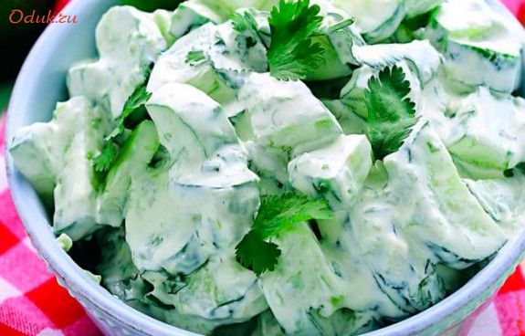 легкий, огуречный, салат