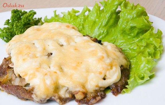 свинина, запеченная