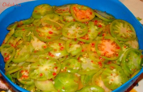 салат, зелеными, помидорами, маринад