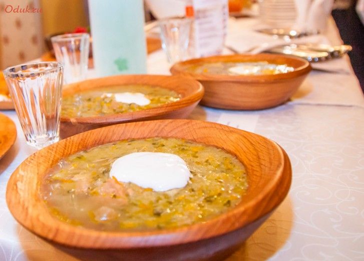 по-боярски, сметаной, корень петрушки, капуста