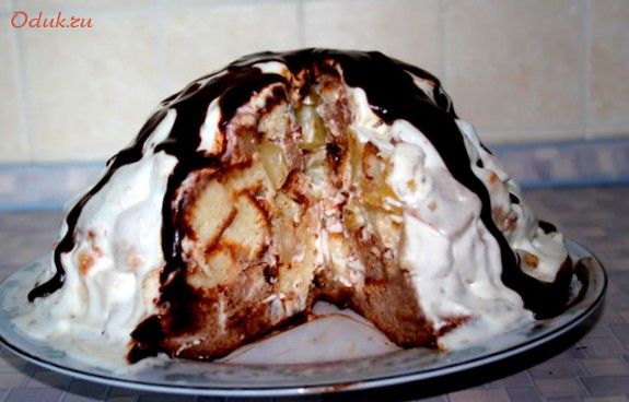 торт, вулкан, орехом