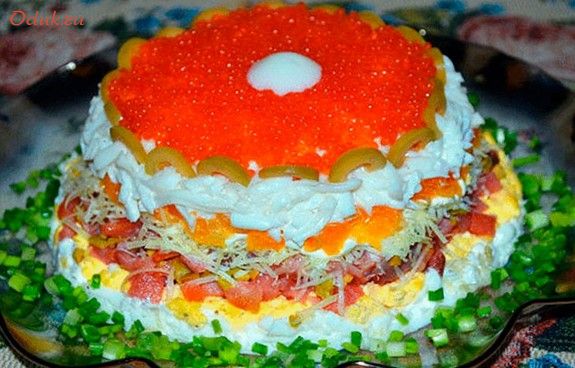 торжественный, слоеный