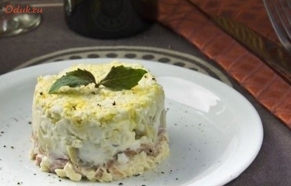 салат, ветчиной