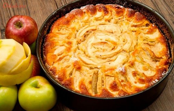 шарлотка, яблоками