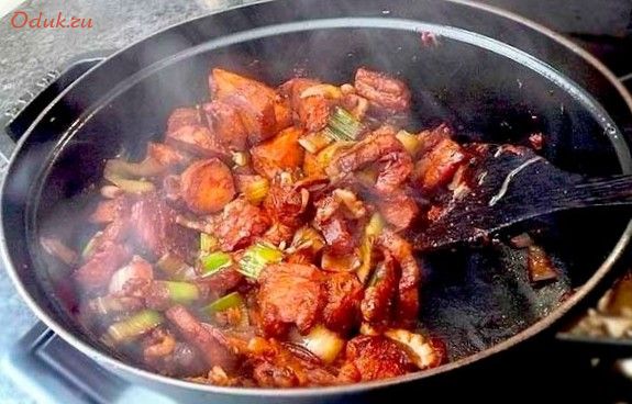 говядина, тушеная, маринад, жир, бекон