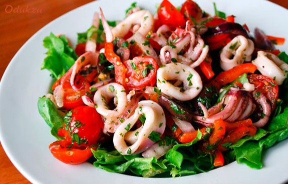 салат, кальмаров, овощей