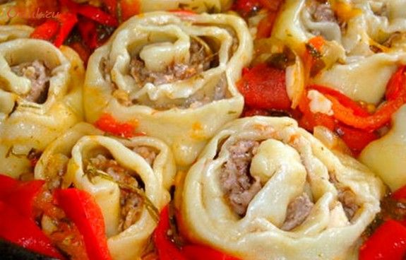 ленивые, пельмени, розочки, свинина