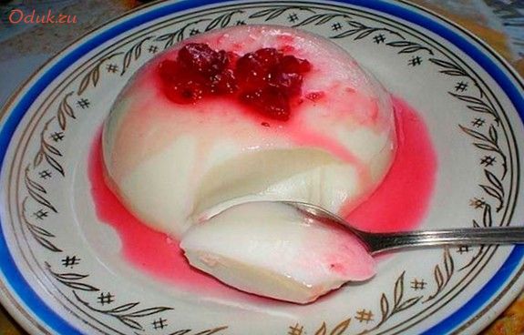 желе, кефире, сахара, вишня